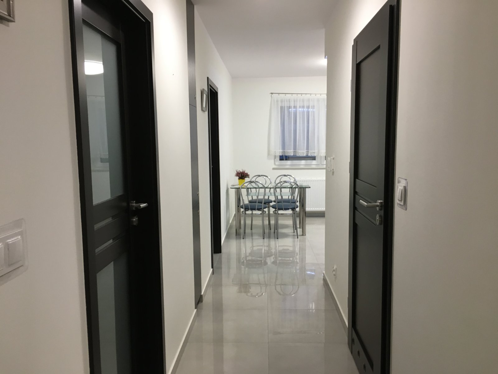 3 oddzielne, komfortowe pokoje w mieszkaniu 60 m2 Rzeszów Oś. Nasz Gaj Rzeszów - zdjęcie 10