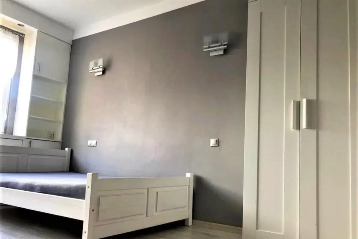 2-POKOJOWE MIESZKANIE W CENTRUM POLIC – NAJEM OKAZJONALNY - zdjęcie 5