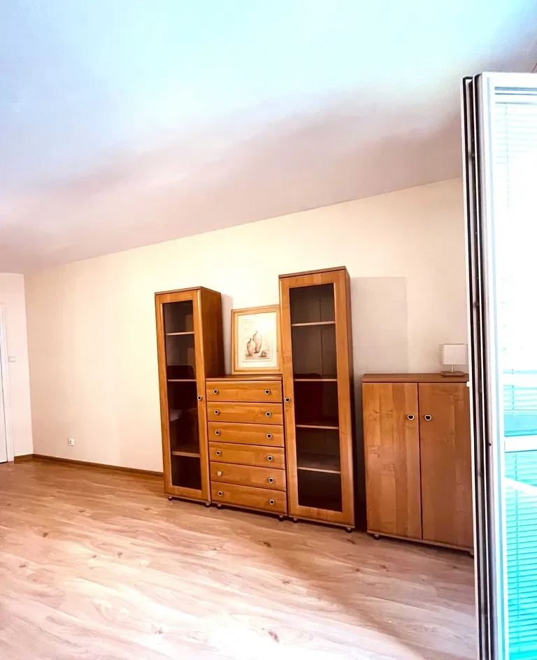 Pokój 18 m² z balkonem we Wrocławiu - zdjęcie 2
