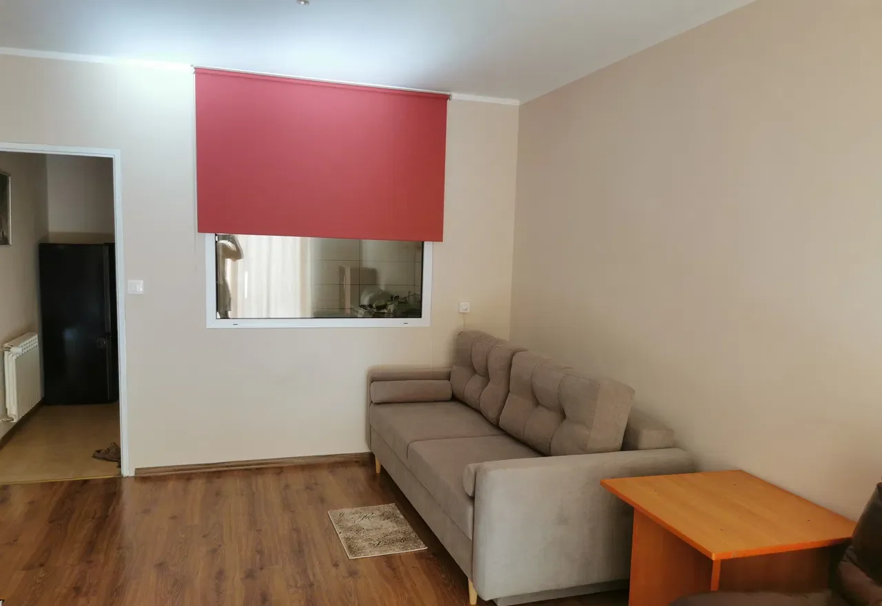Duża kawalerka w centrum Świebodzina - zdjęcie 2