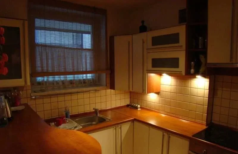 Do wynajęcia 2-pokojowe mieszkanie z miejscem postojowym na Ruczaju - zdjęcie 3