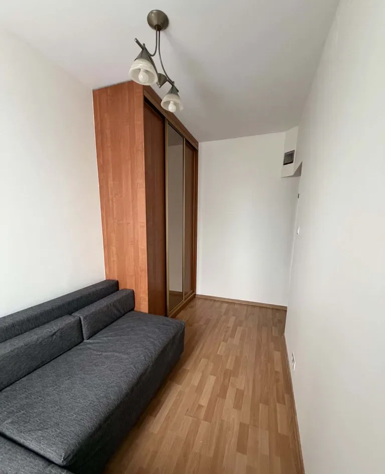 Przestronne mieszkanie 75 m² z balkonem, 2 łazienki, garaż w Raszynie - zdjęcie 10
