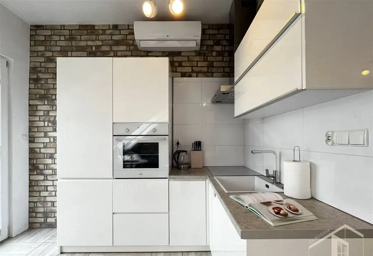 Komfortowy Apartament W Domu Szeregowym - zdjęcie 6