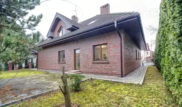 Dom z 2010 roku na wynajem dla firmy na Postępowej - zdjęcie 2
