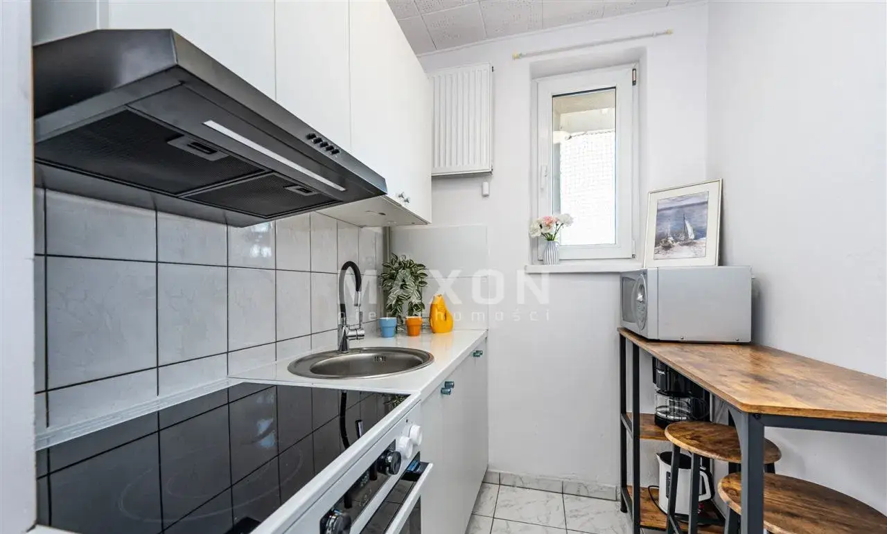Po remoncie w świetnej lokalizacji z balkonem - zdjęcie 10
