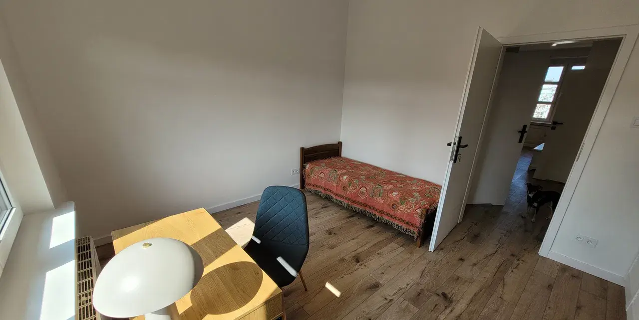 Dwa pokoje po 13,5 m2 dla dwóch znajomych Wrocław ul. Smoluchowskiego - zdjęcie 6