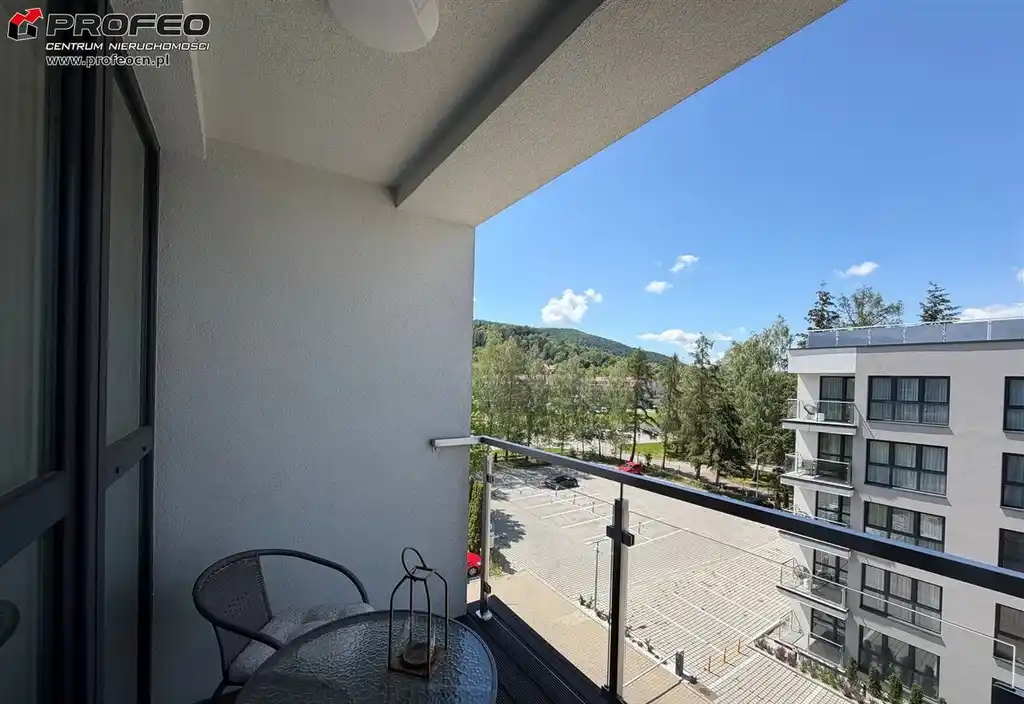 Apartament pod Dębowcem z tarasem i widokiem - zdjęcie 6