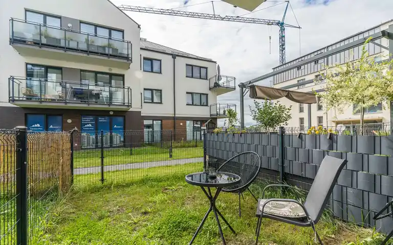 Kawalerka blisko tramwaju i autobusu, blisko do Centrum - zdjęcie 8