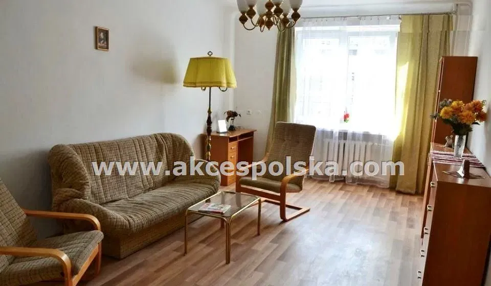 Śródmieście, 2 Niezależne Pokoje, Osobna Kuchnia