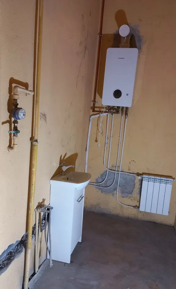 2 pokoje | 58 m2 | parter | kamienica | plastikowe okna | gazowe ogrzewanie | 790 zł + czynsz 790 zł + media - zdjęcie 4