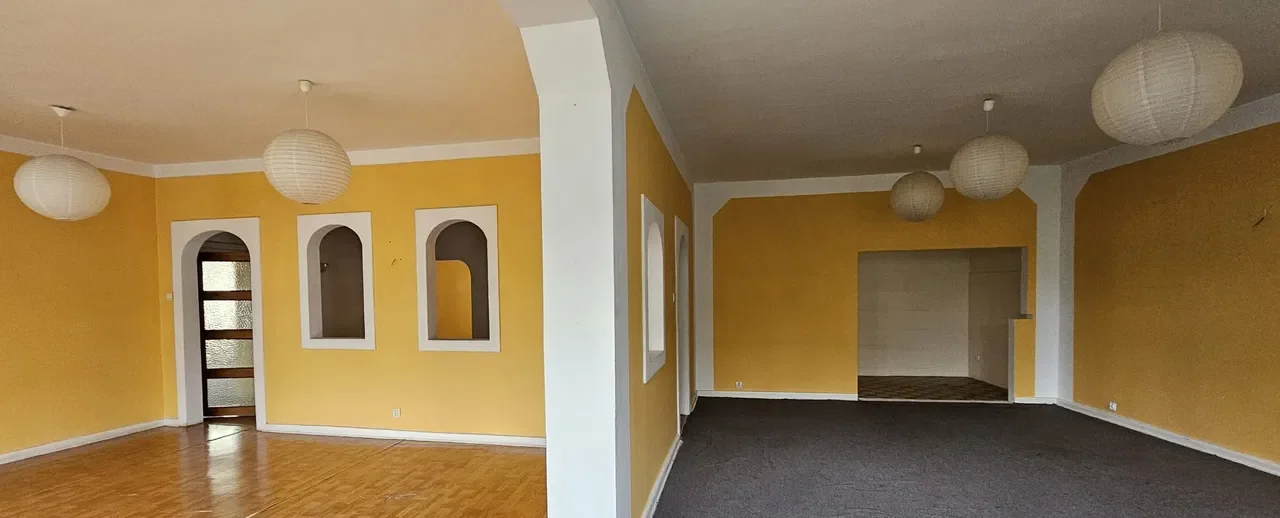 LOKAL W CENTRUM MIASTA – PONAD 350 m² | OGROMNY POTENCJAŁ INWESTYCYJNY - zdjęcie 2