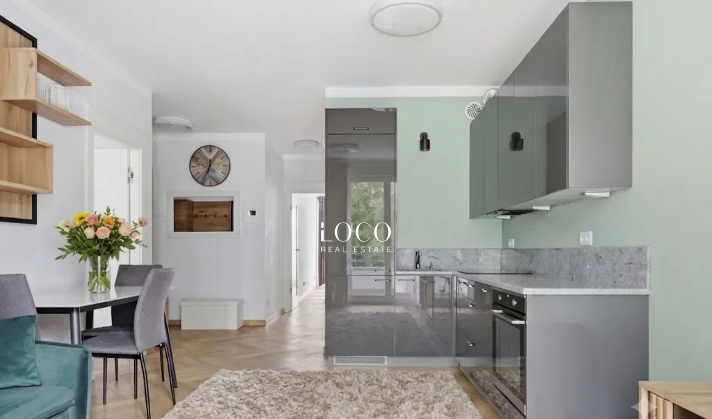Klimatyczny apartament na Saskiej Kępie - zdjęcie 5