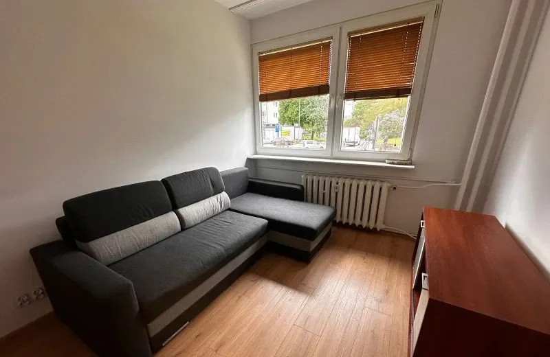 Wynajmę 2 pokoje na parterze - zdjęcie 2
