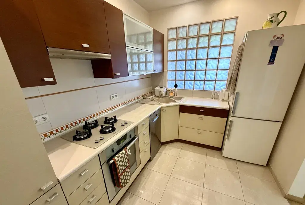 3 pok. 60m2, Zadumana 1A, OCHOTA, garaż - zdjęcie 8
