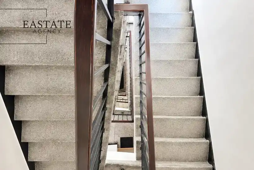Kawalerka 54 m² | metro Dworzec Gdański - zdjęcie 9