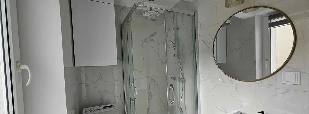 Ładne, dwu- pokojowe mieszkanie w centrum. 65m2. - zdjęcie 7