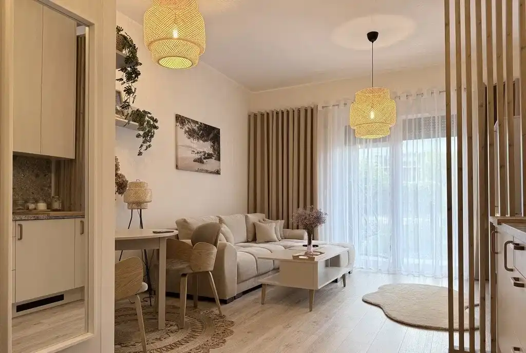 Studio z ogródkiem 32m² we Wrocławiu, centrum, ul. Madalińskiego