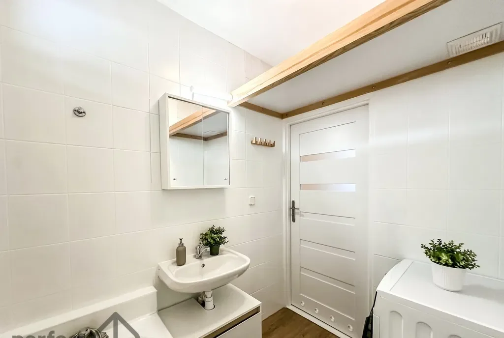 2-pokojowe mieszkanie z windą, umeblowane, 48,8 m² - zdjęcie 9