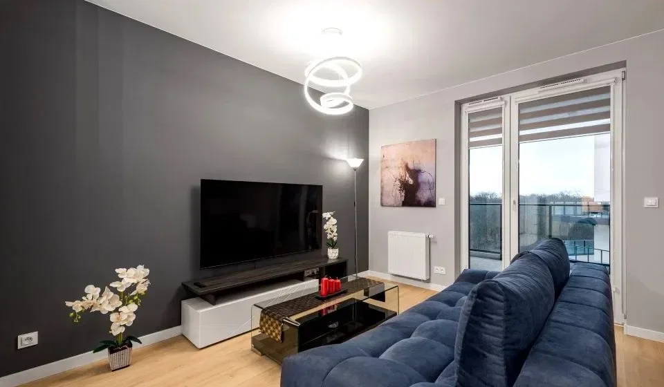 Stylowy Apartament na Wynajem – 2 Pokoje + 2 Miejsca Garażowe w Cenie! - zdjęcie 3