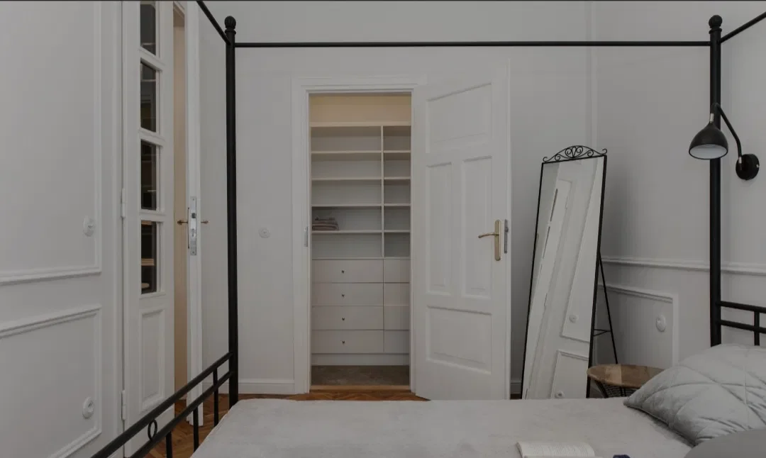 Stylish 2-Room Apartment | 53 m² | High Ceilings | City Centre - zdjęcie 6
