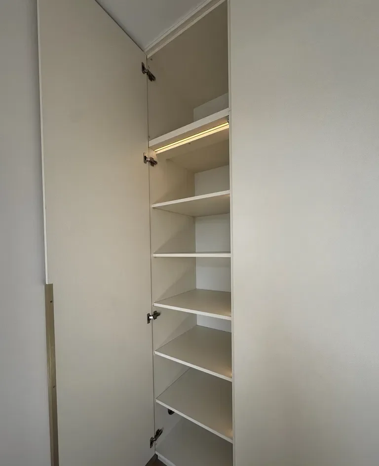 Nowe 2-pokojowe mieszkanie 40m² z balkonem, garażem i komórką - zdjęcie 10