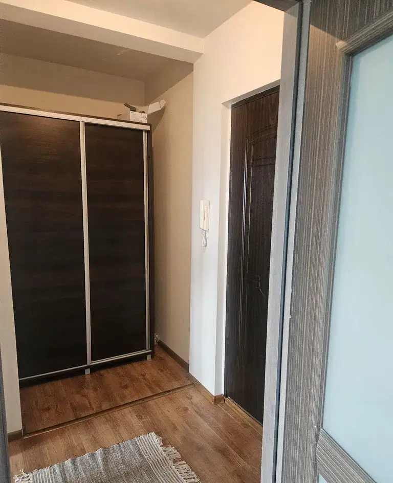Duża Kawalerka 32 m osiedle przyjażni  ( Osobna kuchnia ) - zdjęcie 6