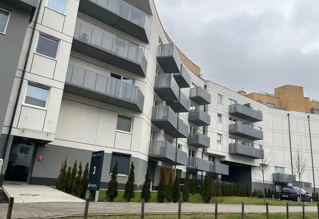 Nowoczesna kawalerka blisko Malty - zdjęcie 7
