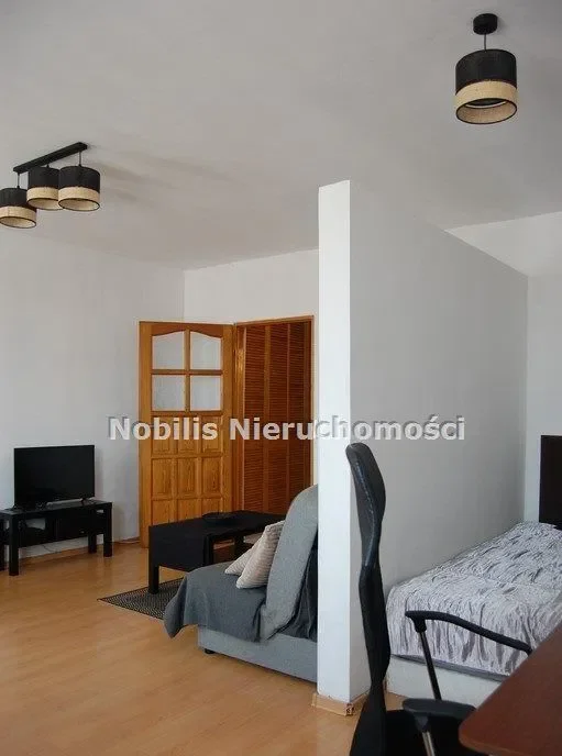 w pobliżu Placu Bema - zdjęcie 2