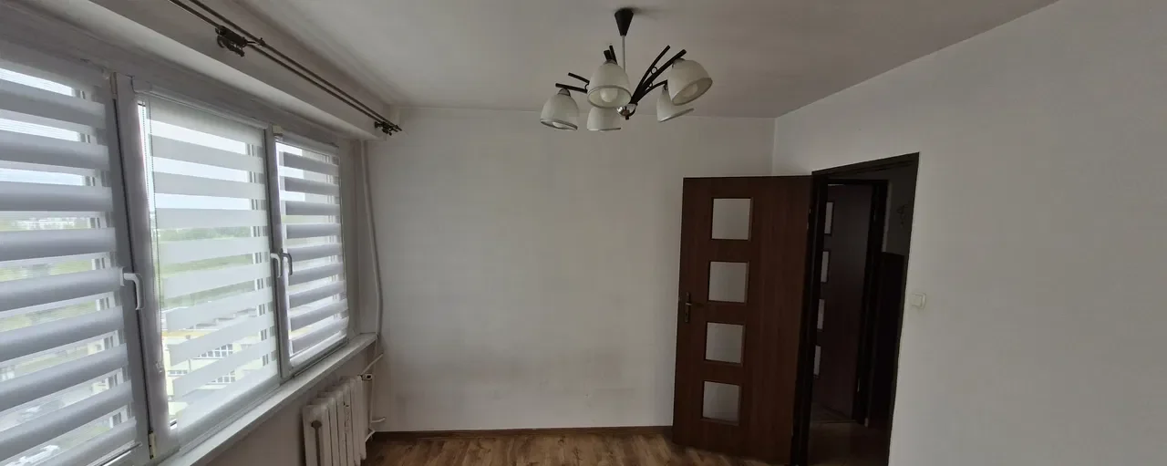 Dwupokojowe mieszkanie do zamieszkania na Mokrem - zdjęcie 2