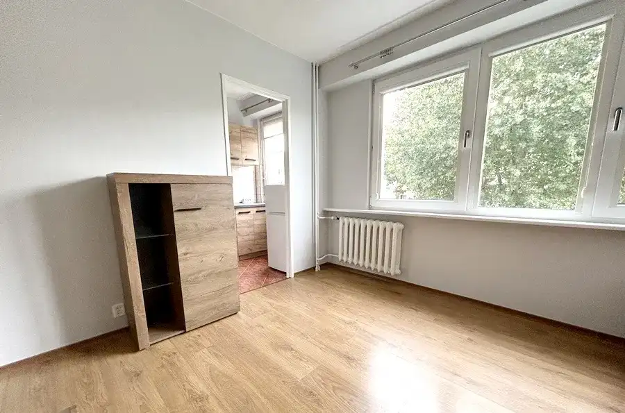 2 pok/ umeblowane wraz ze sprzętem AGD/ 2 piętro/ os. Piastowskie - zdjęcie 2