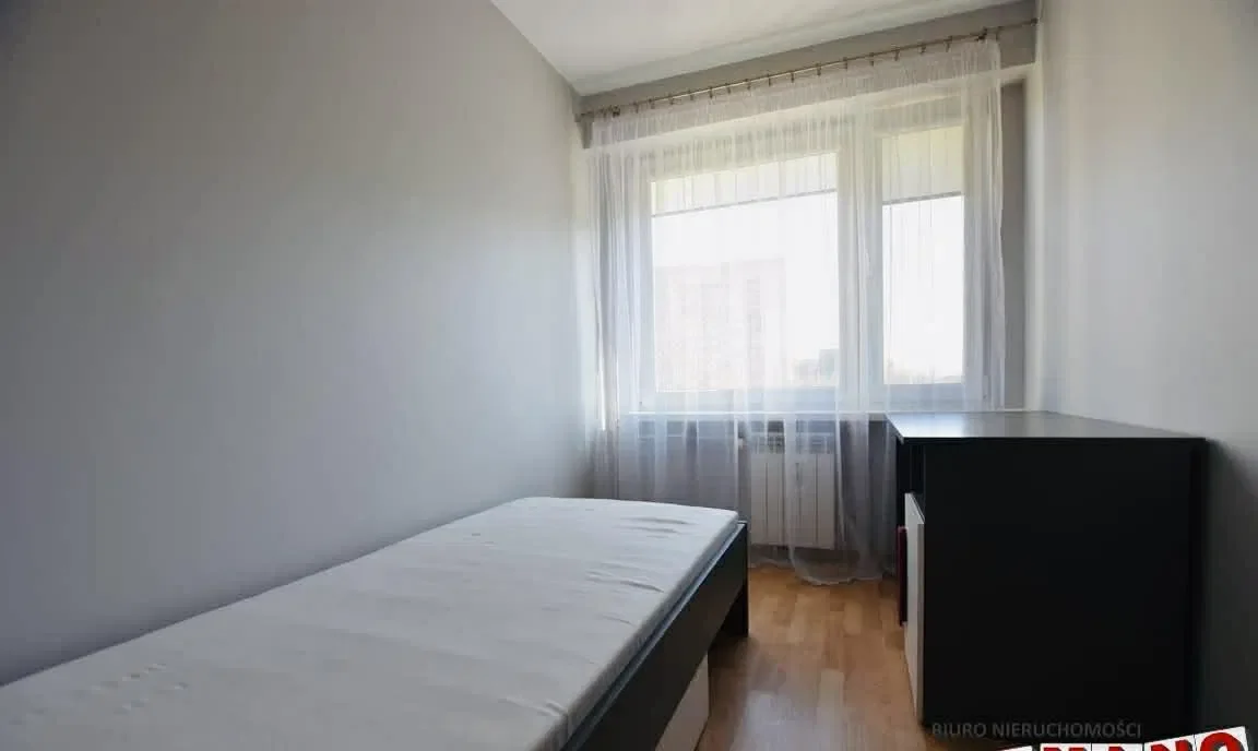 Mieszkanie 48m, 3 pokoje, II piętro. Czynsz 1500 zł - zdjęcie 7