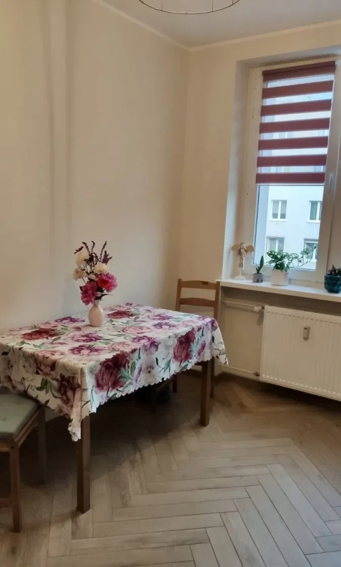 Pokój dla studentki na Ogrodach - zdjęcie 8