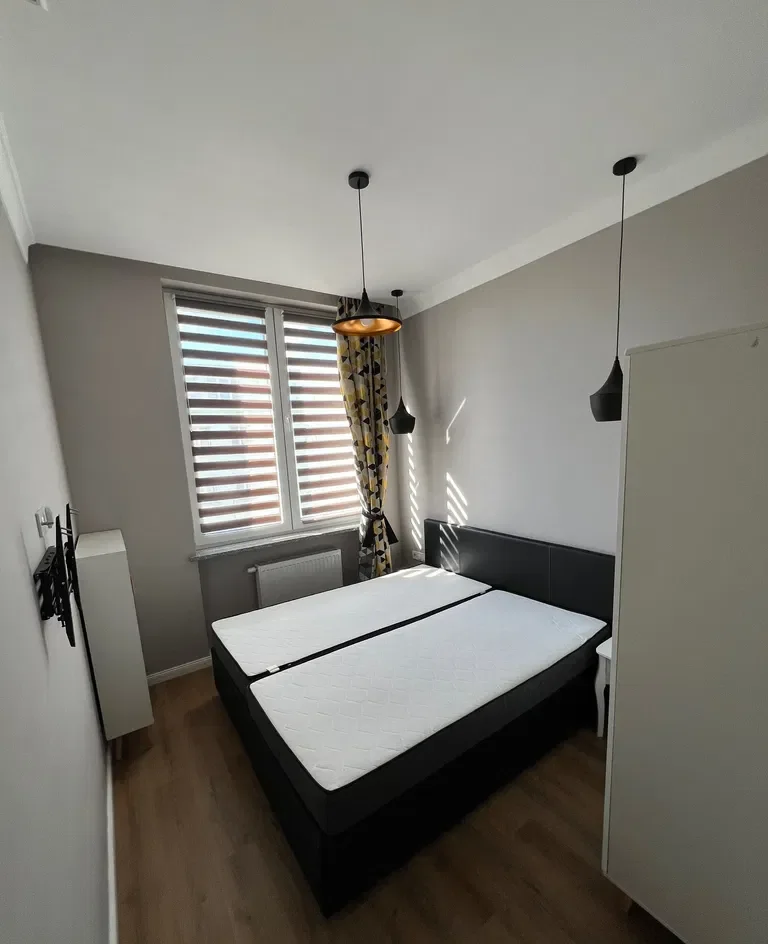 Wynajmę mieszkanie 38 m2 Sienkiewicza 42