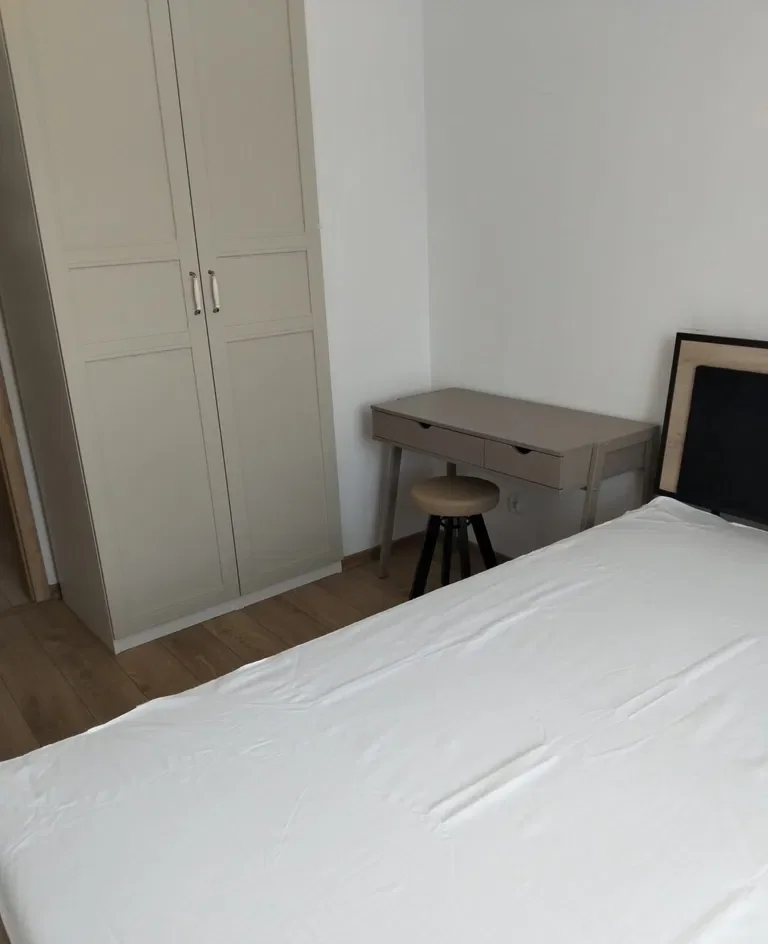 Dom bliźniak 145m2 z garażem i 5 pokojami w Domasławiu - zdjęcie 9