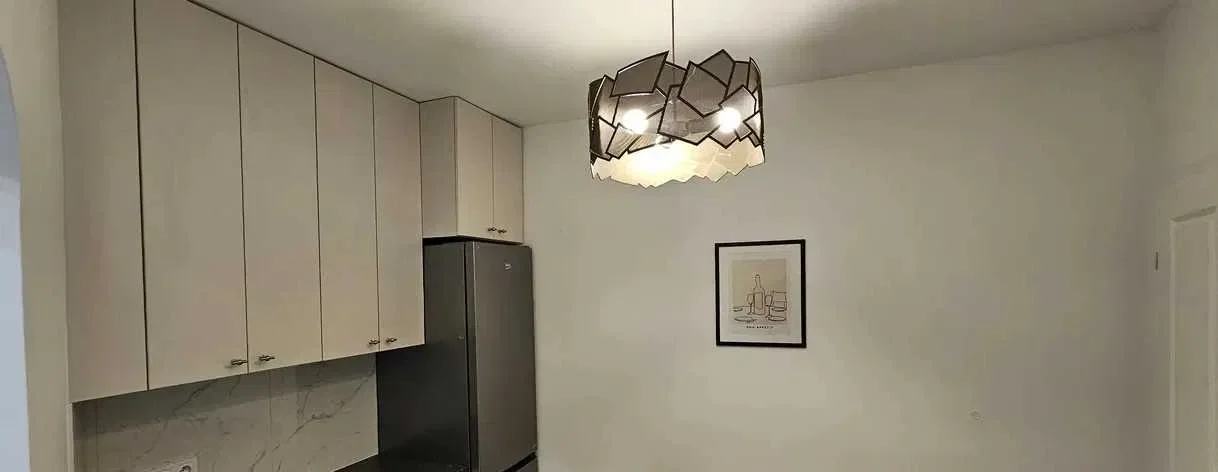 Ładne, dwu- pokojowe mieszkanie w centrum. 65m2. - zdjęcie 5