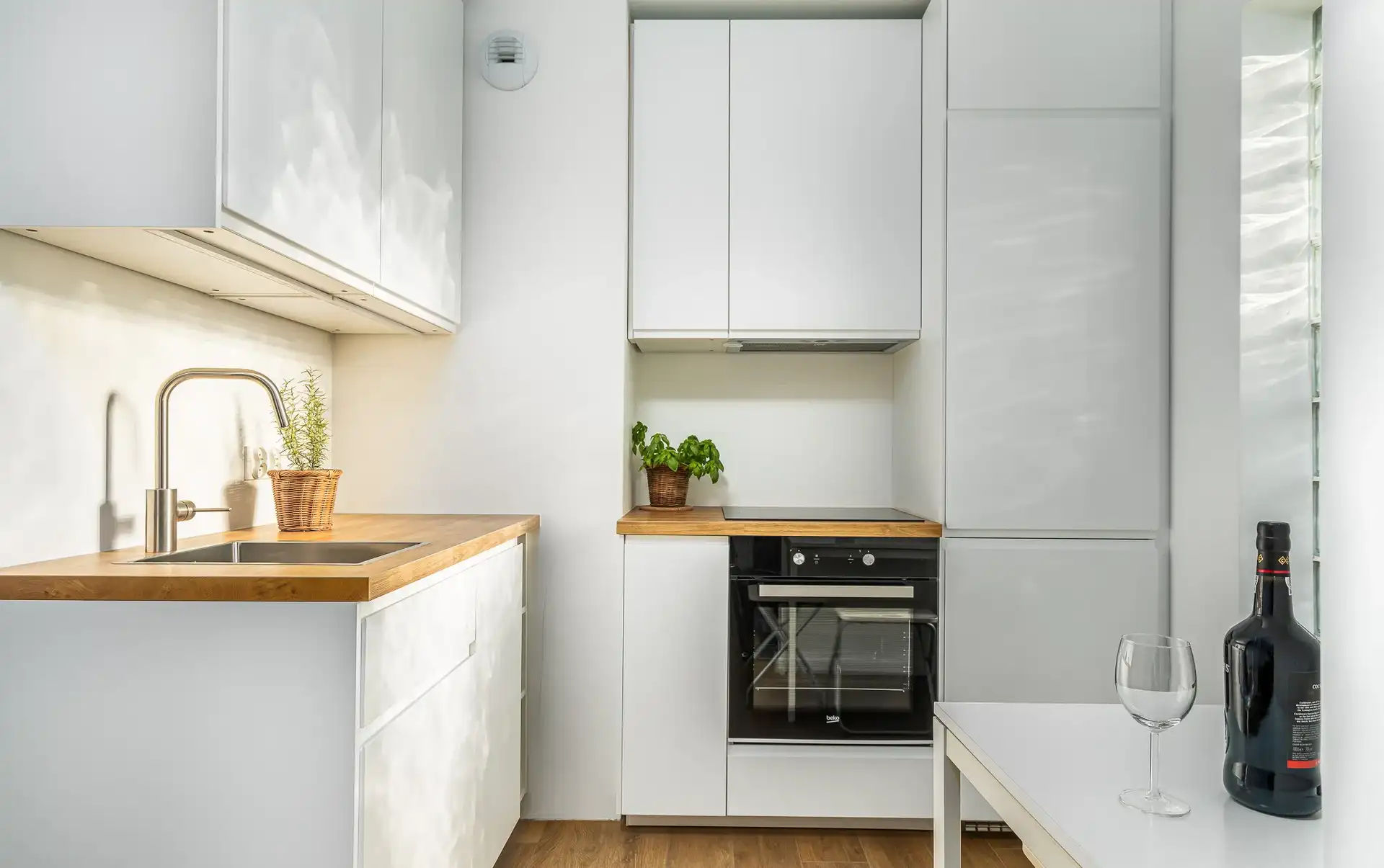 Przytulny apartament w centrum. Sloneczny taras. - zdjęcie 5