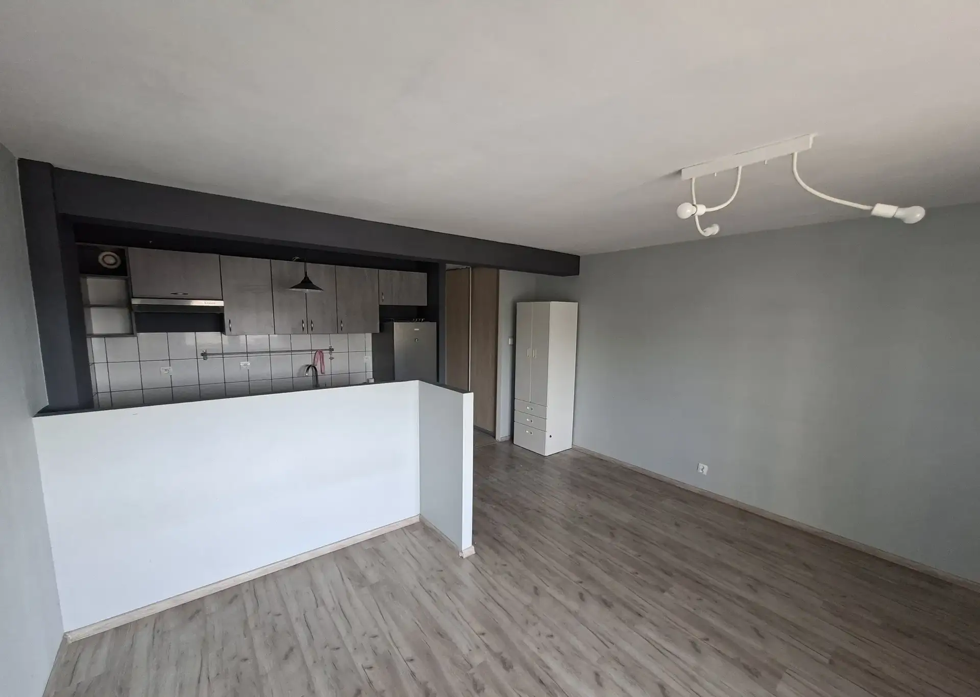Komfortowe mieszkanie 1-pokojowe z balkonem w Krakowie