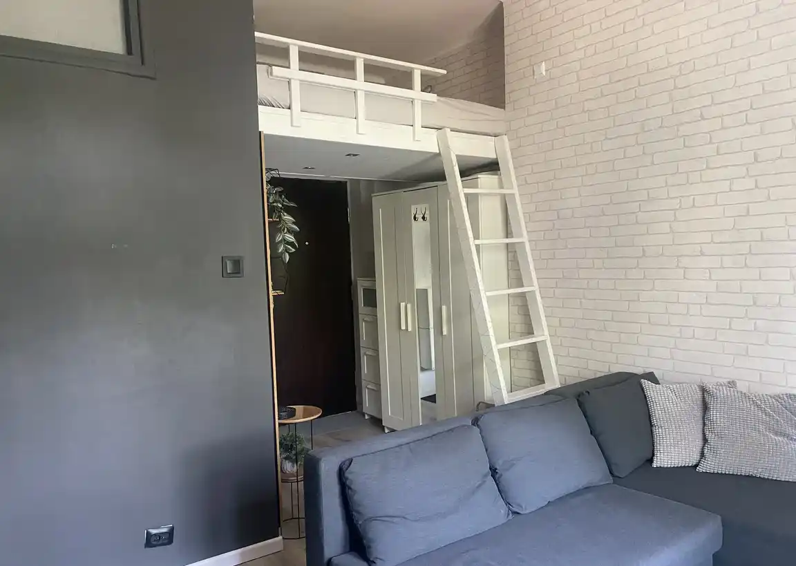 BEZPOŚREDNIO Do wynajęcia mieszkanie typu studio z antresolą - zdjęcie 3