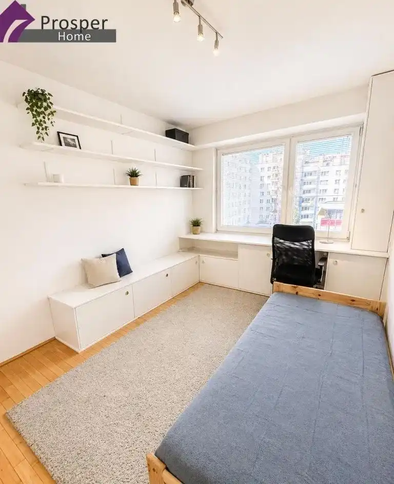 Jasne 44 m² | 4 piętro z windą | Blisko uczelni | - zdjęcie 4