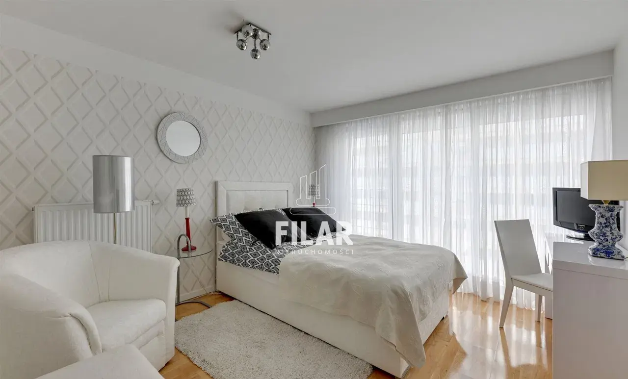 Apartament 3 pokoje z garażem w Gdyni - zdjęcie 10