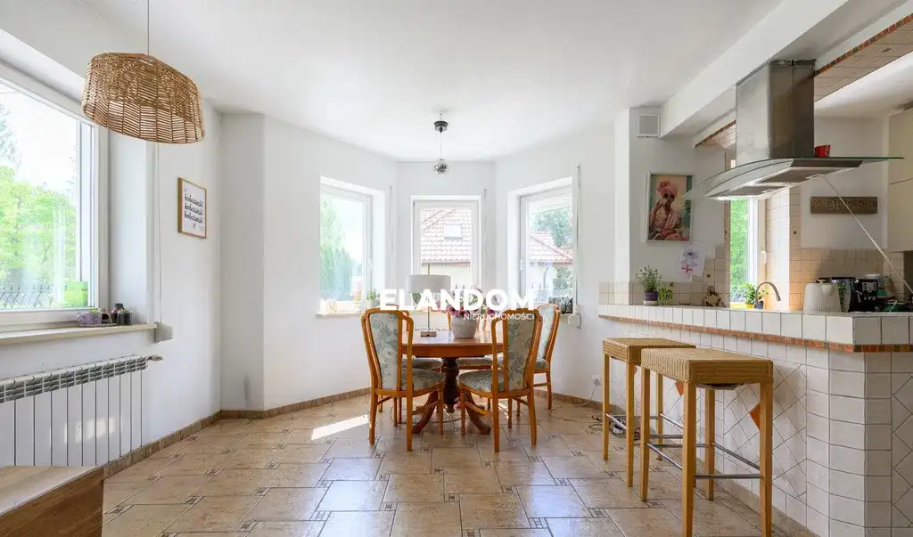 Dom bliźniak 266m2, 8 pokoi, Warszawa - zdjęcie 4