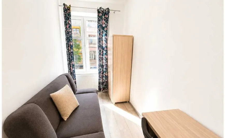 Przytulny pokój z balkonem na Wildzie (Poznań) - zdjęcie 3