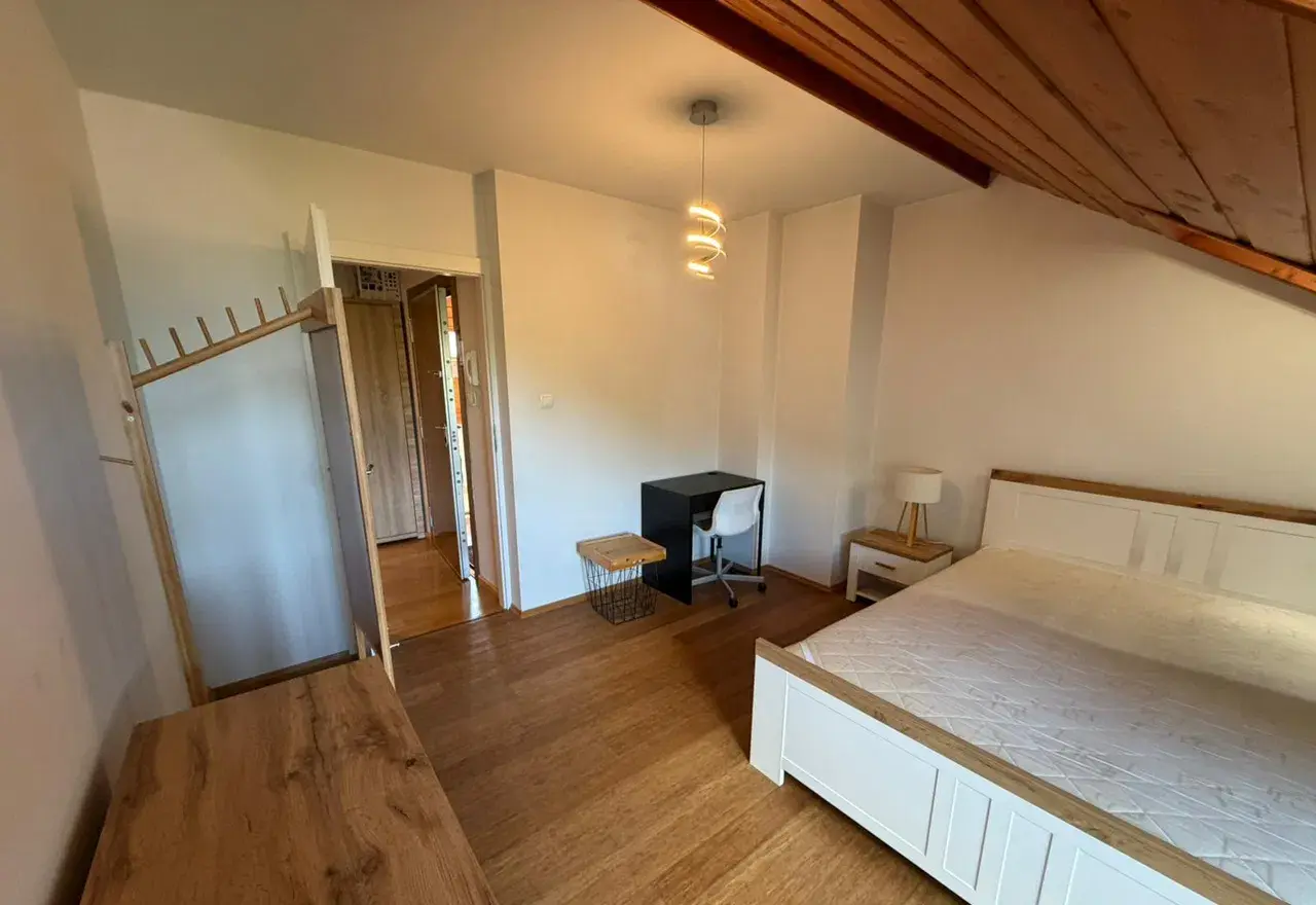 Komfortowe mieszkanie 52 m² z 2 miejscami parkingowymi - zdjęcie 7