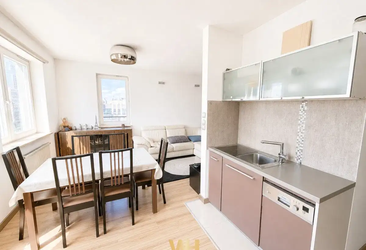 Apartament z pięknym widokiem w centrum - zdjęcie 7