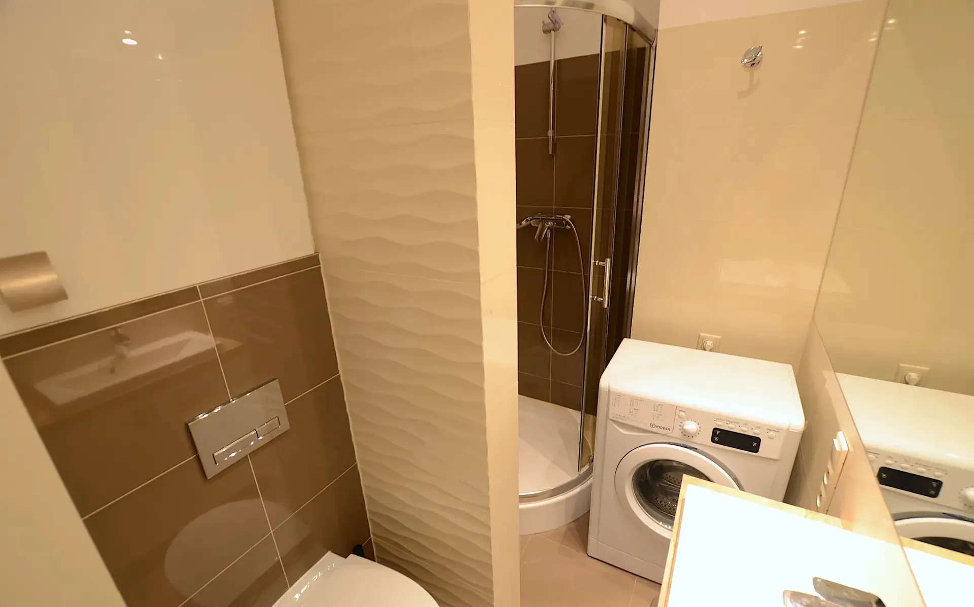 Nowoczesne studio 14m2 w centrum Warszawy, ul. Chmielna - zdjęcie 10