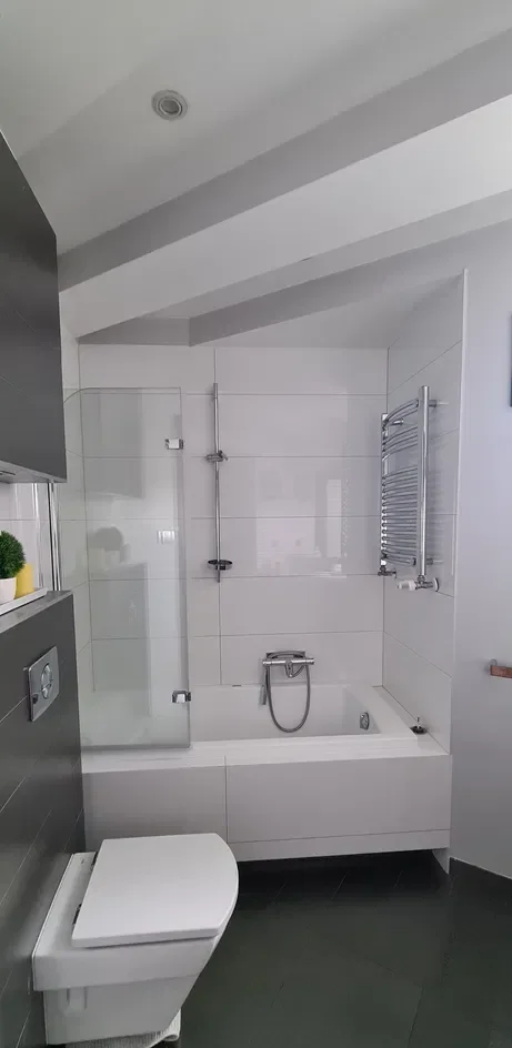 Mieszkanie w centrum miasta na wynajem - zdjęcie 7