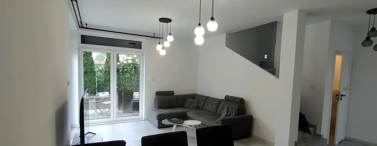 Dom w zabudowie bliźniaczej, 130m2, 4 sypialnie, garaż, Domasław - zdjęcie 2