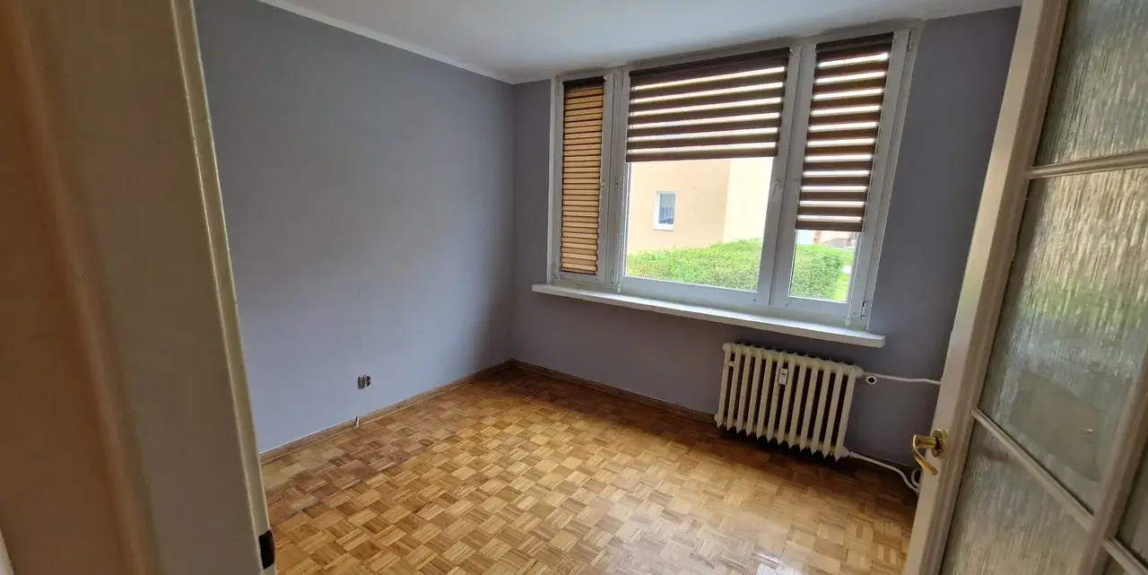 Mieszkanie 44m z oddzielną kuchnią na parterze gotowe do zamieszkania - zdjęcie 10