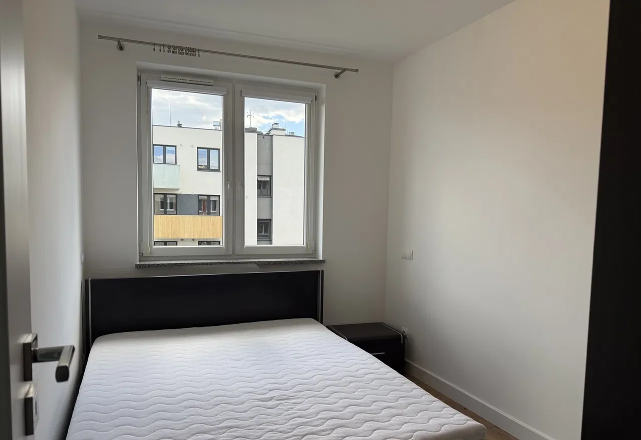 Naramowice 2 pokoje oddzielne, balkon - wynajem ! - zdjęcie 4