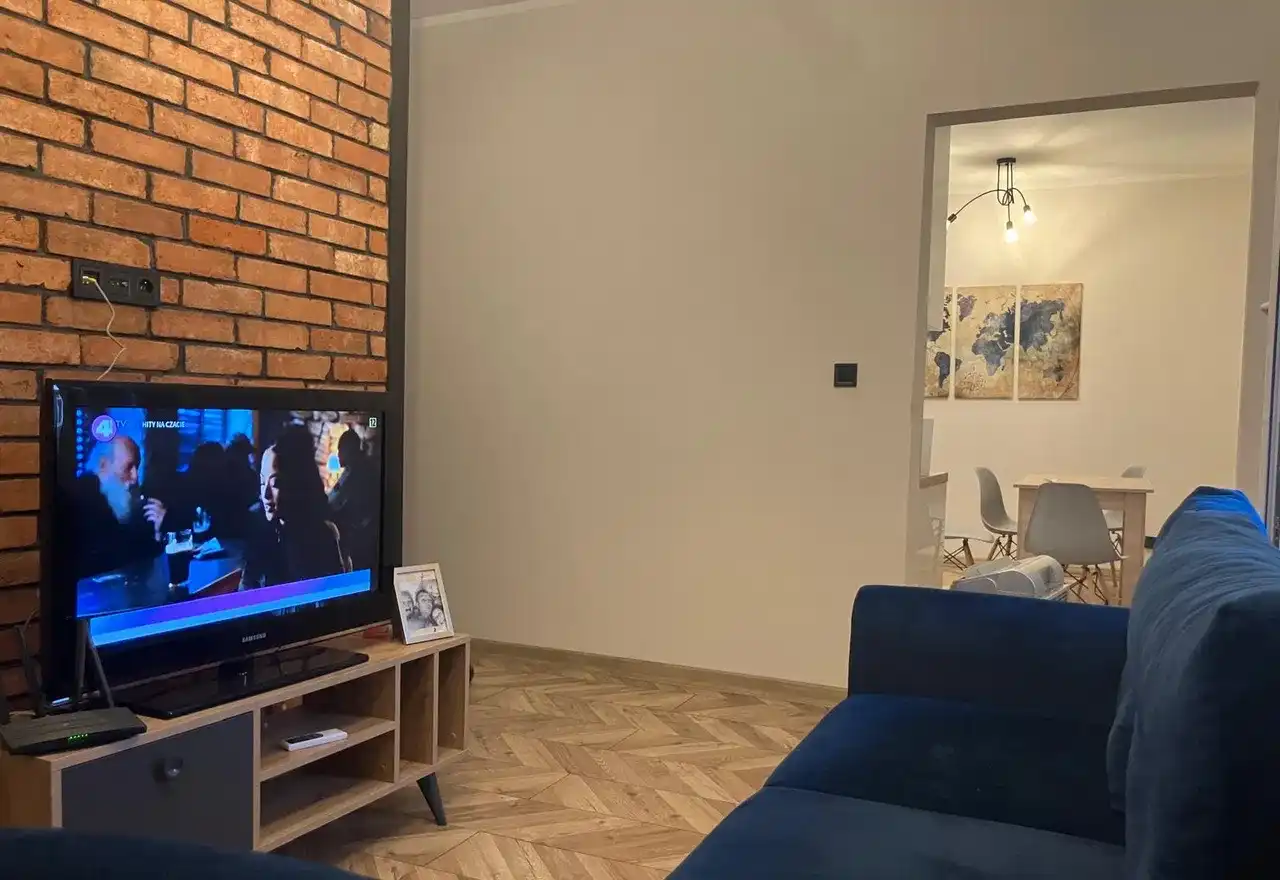 Klimatyczne mieszkanie w sercu Bytomia - zdjęcie 2